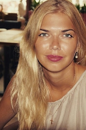 Специалист ногтевого сервиса Шевченко Ирина