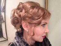 прическа от стилиста